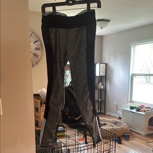 Tangerine Kids Leggings - Black and Gray